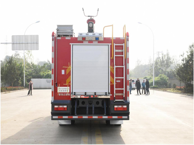 國六7噸東風D9泡沫消防車